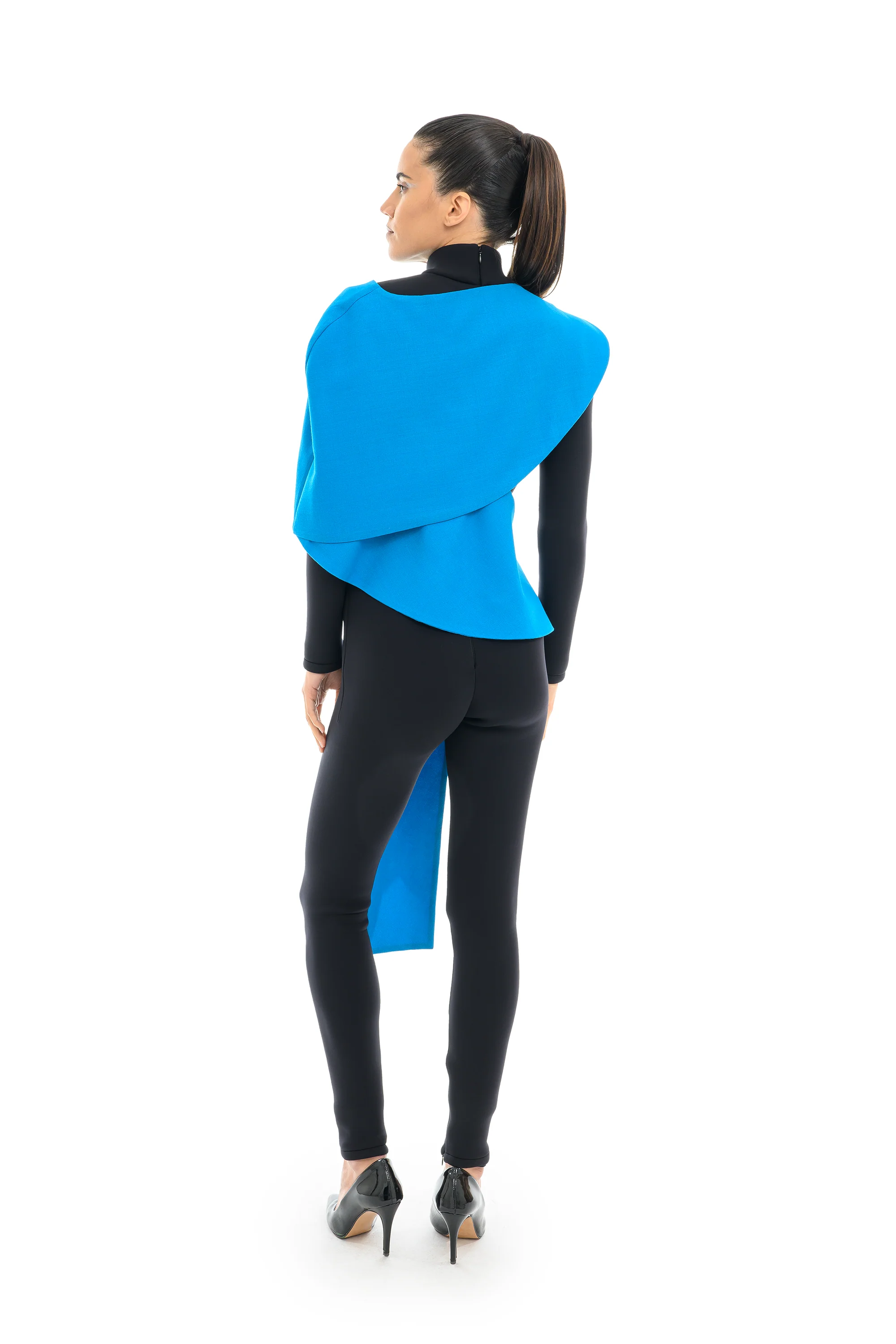 Look 24 - Image 2