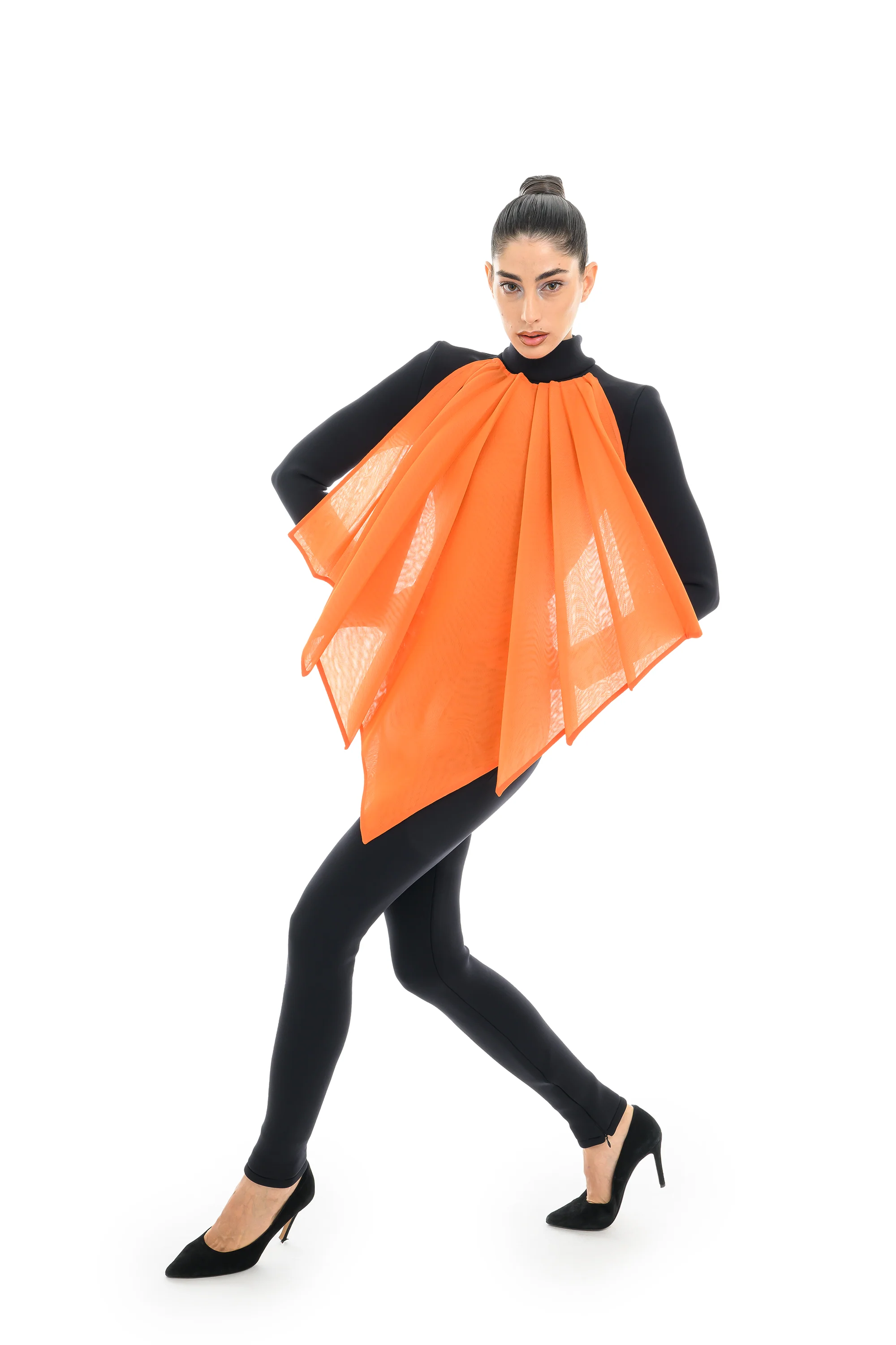Look 27 - Image 2