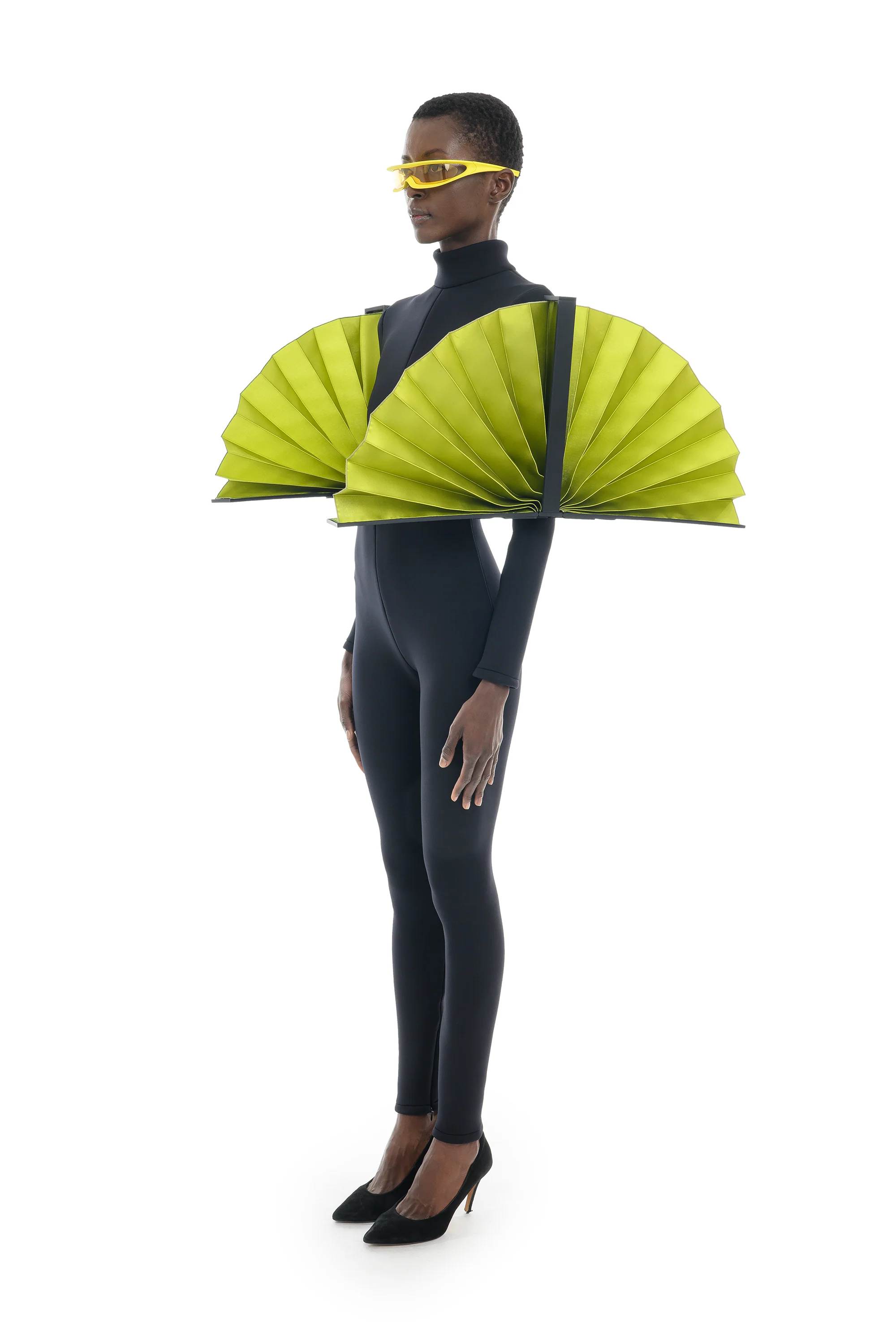 Look 28 - Image 2